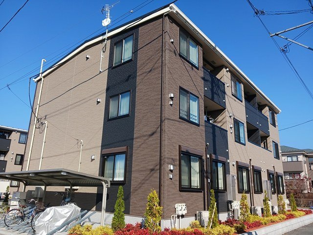 建物外観　落ち着いた雰囲気の外観です