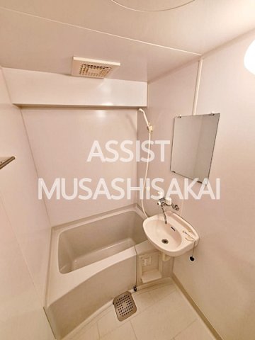 バス・シャワールーム