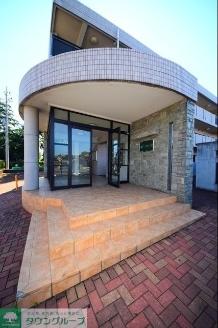 エントランス　★お問い合わせはタウンハウジング中央林間店まで★