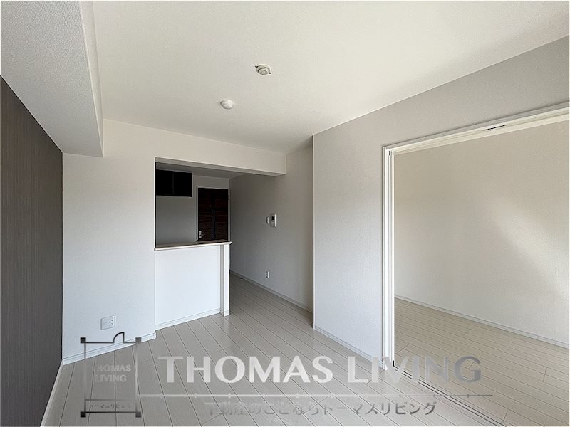 居室・リビング　人気のカウンターキッチンタイプ御座いますよ。