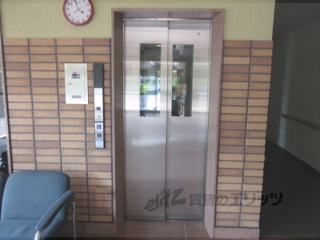 その他　エレベーター