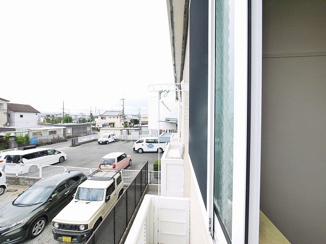 バルコニー　洗濯物も干せます。