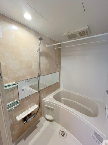 バス・シャワールーム　日々の疲れを癒すお風呂付です