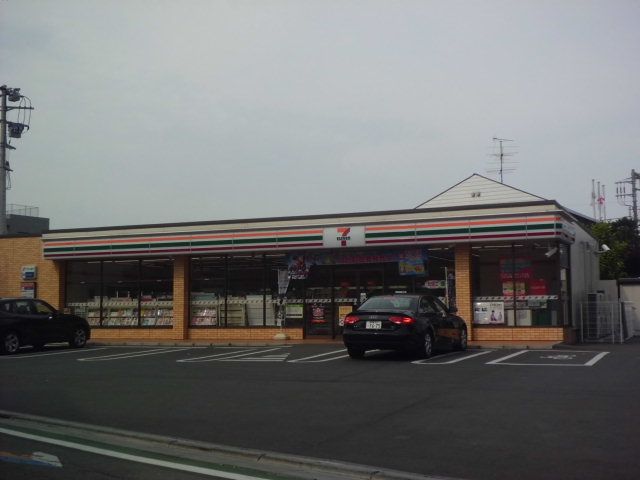 コンビニ　セブン-イレブン大和林間一丁目店（コンビニ）まで1038m