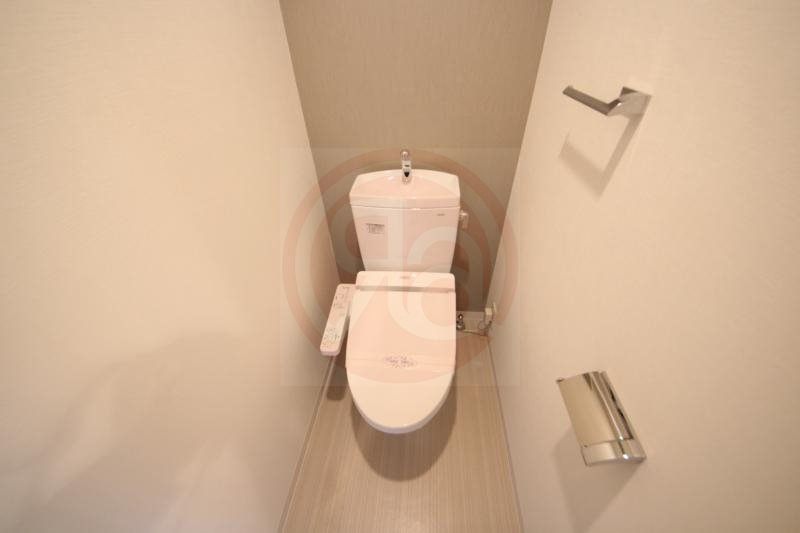 トイレ　落ち着いたトイレです