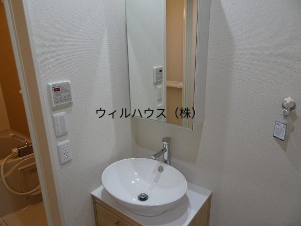 洗面設備　デザイン洗面台！