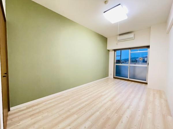 居室・リビング　※同物件別室※