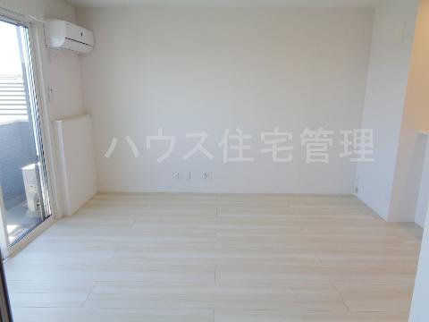 居室・リビング　リビング
