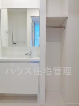 洗面設備　洗髪洗面化粧台