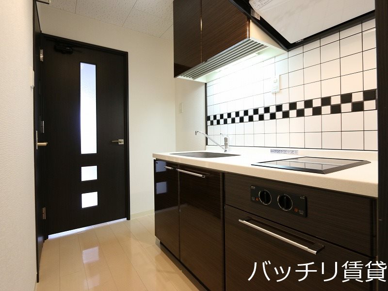 キッチン　画像は別号室イメージの為、現況を優先いたします。