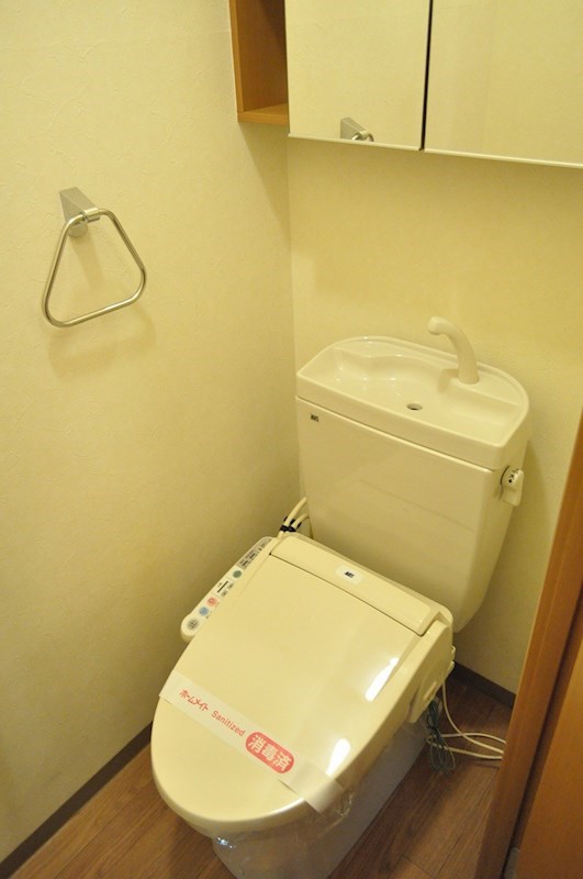 トイレ　ウォシュレット