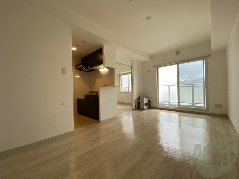居室・リビング　広くてキレイなお部屋が広がっていて、充実した生活が送れそう。