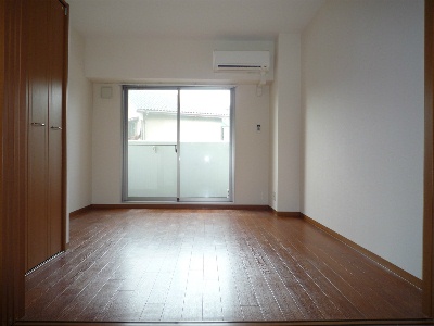 居室・リビング　洋室7帖のお部屋です