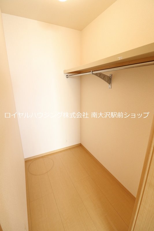 収納　☆寝室にウォークインクローゼット☆ ※参考写真
