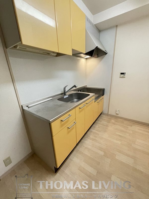 キッチン　※別号室の参考写真になります。
