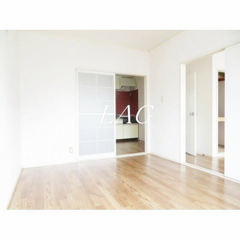 居室・リビング　洋室のお部屋です。