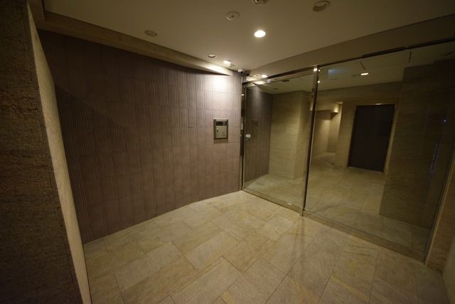 ロビー