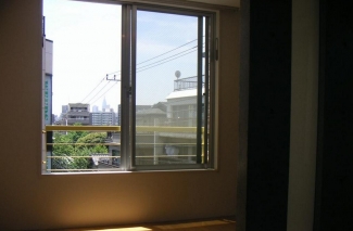 バルコニー　（別タイプ参考写真）モデュロール目白　豊島区高田１