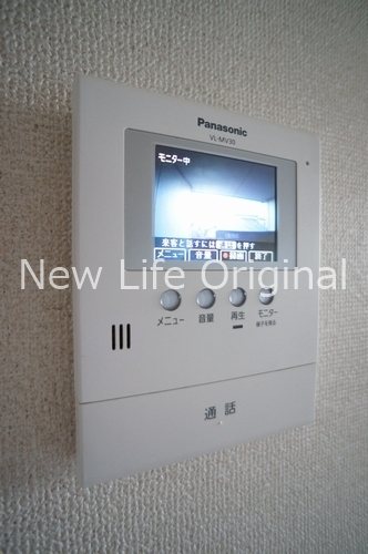 セキュリティ　室内モニターで来訪者を確認できるTVモニターホン