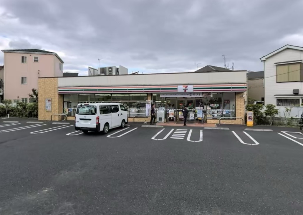 コンビニ　セブンイレブン 江戸川松島1丁目店（コンビニ）まで650m