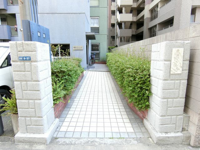 エントランス　詳細は、RISUMO江坂本店→06-6155-7137まで♪