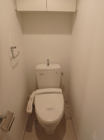 トイレ　※別部屋の参考写真です。