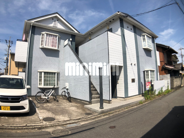 建物外観　近鉄富田駅徒歩圏内！