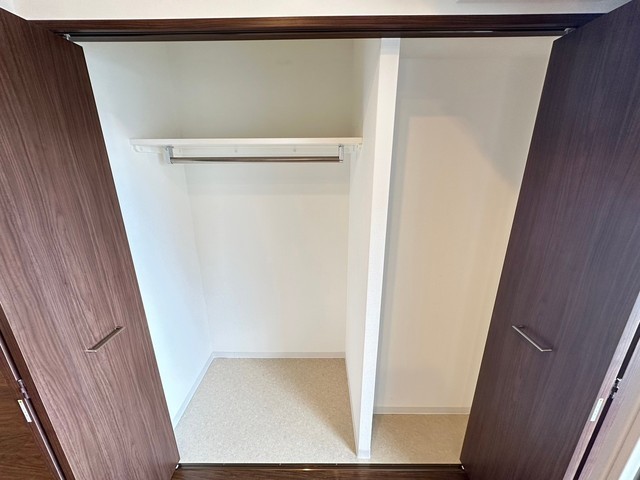 収納　※他部屋の写真です。現況優先。