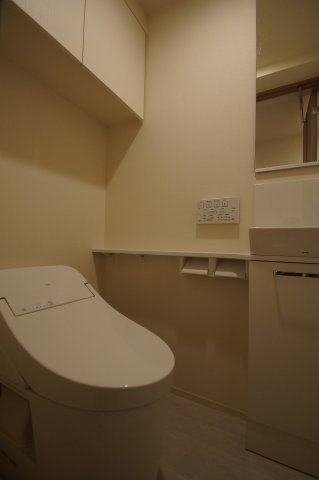 トイレ　別部屋参照