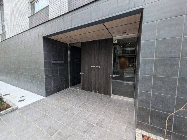 エントランス　毎日通るエントランスはこのようになっています