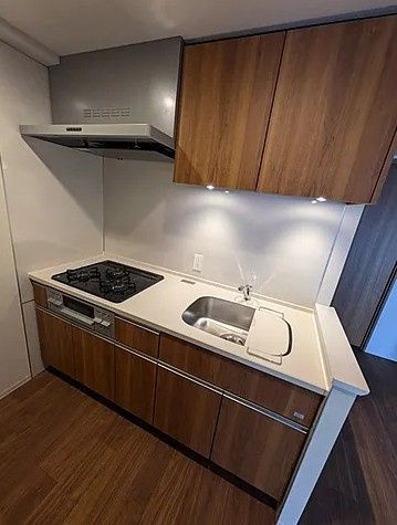 キッチン　写真は同タイプ住居です。