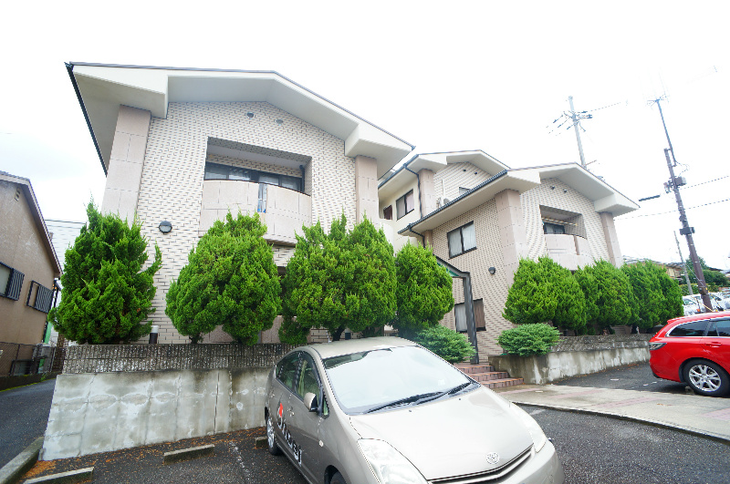 建物外観　鉄筋コンクリート構造