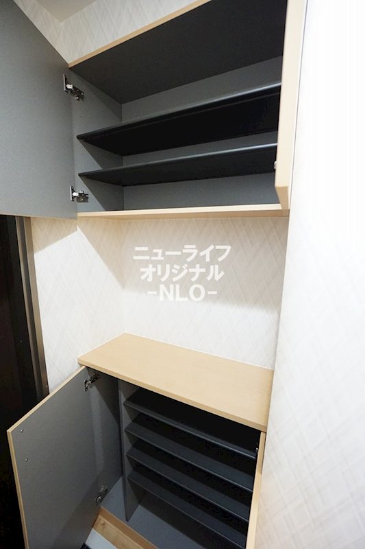 その他　使い勝手と収納力に優れたシューズボックス☆