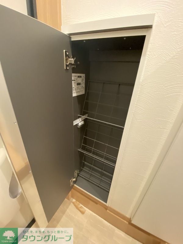 その他設備　玄関