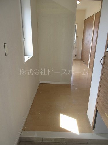 玄関　※内装中