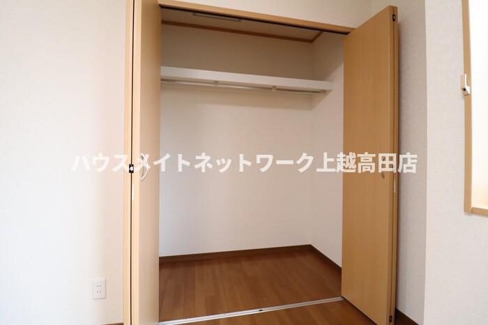 収納　クローゼット