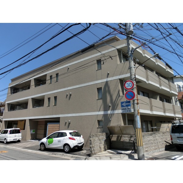 建物外観　シックな外観