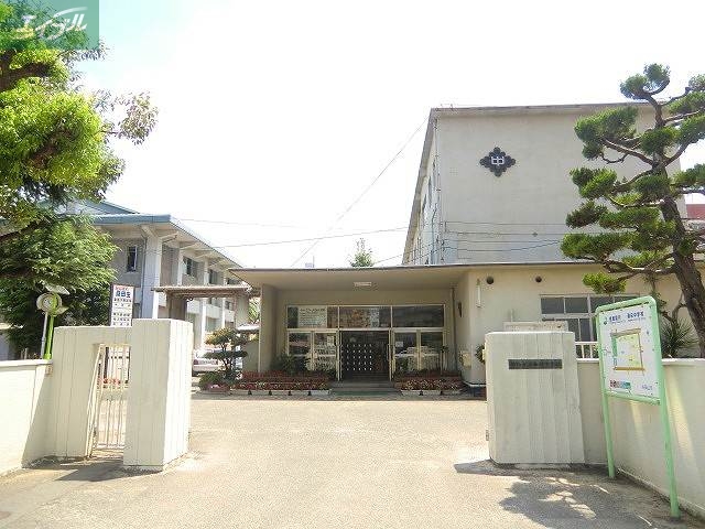 中学校　桑田中学校（中学校）まで1135m