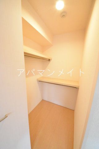 収納　ウォークインクローゼットです！