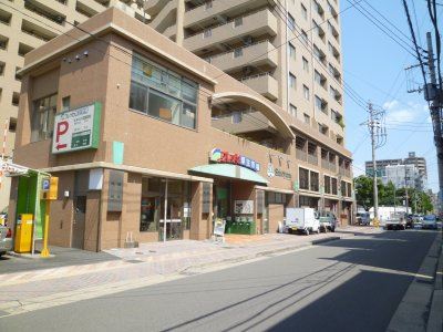 スーパー　フレッセ厚生市場（スーパー）まで130m