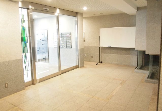 エントランス　★見学予約受付中★