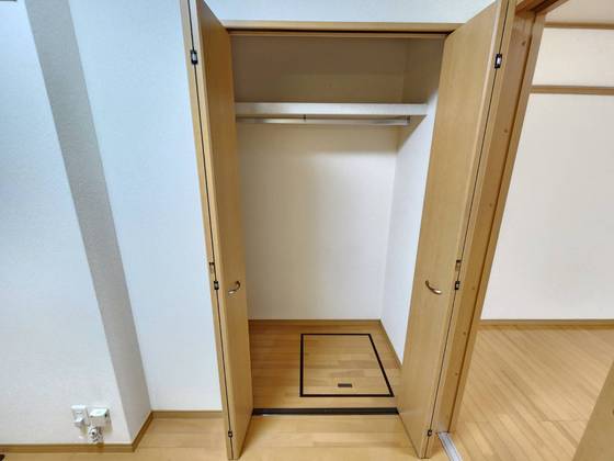 収納　クローゼット