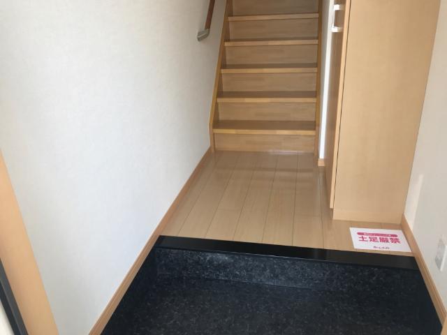 玄関　玄関