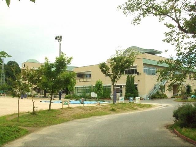 小学校　琴浦東小学校（小学校）まで500m