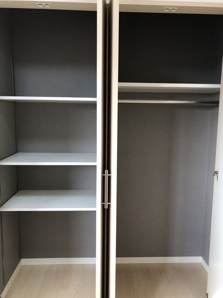 収納　※写真は同じマンションの違う部屋のものになります。