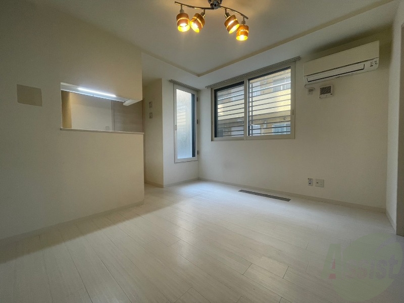 居室・リビング　広くてキレイなお部屋が広がっていて、充実した生活が送れそう。
