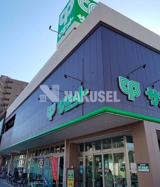 スーパー　サミットストア野沢龍雲寺店（スーパー）まで485m