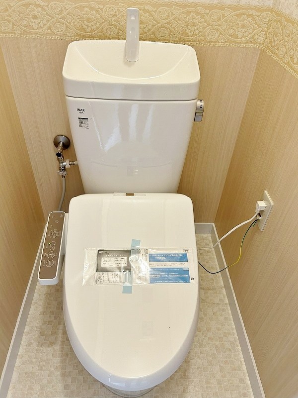 トイレ　★温水洗浄便座★