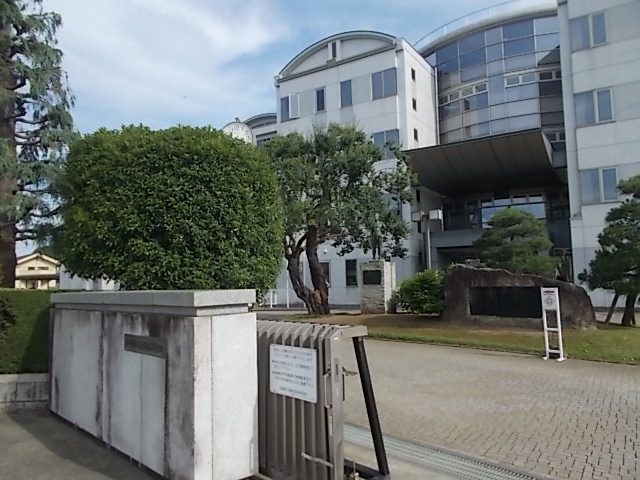 高校・高専　緑岡高等学校（高校・高専）まで500m