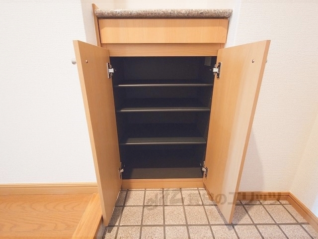 収納　下駄箱